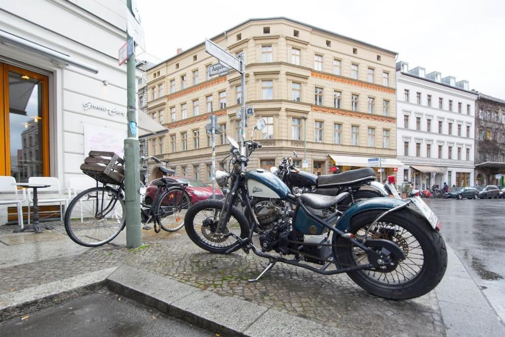 Private In The Center Of Berlin