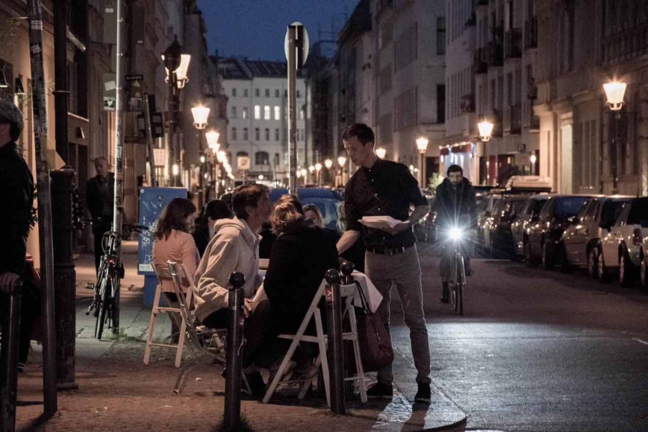 Private In The Center Of * Berlijn
